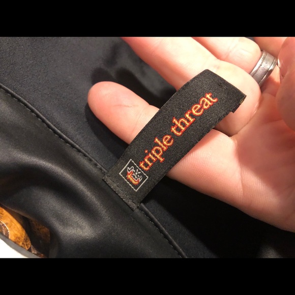 Triple Threat black zippered crop jacket - Picture 8 of 8